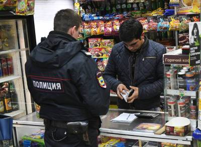 Владимир Колокольцев - Главу МВД попросили вдвое увеличить срок за продажу контрафактного алкоголя - tvc.ru - Россия