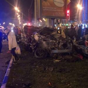 В Харькове на перекрестке произошло смертельное ДТП: за рулем был подросток. Фото - reporter-ua.com - Украина - Харьков