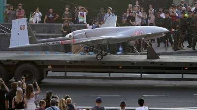 Валерий Залужный - Киев подтвердил применение Bayraktar TB2 в Донбассе - ru.euronews.com - Россия - Сирия - Украина - Киев - Белоруссия - Турция - Германия - Франция - Венгрия - Польша - Анкара - Ливия - Азербайджан - Донбасс