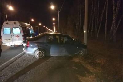 В Рязани на трассе М-5 пьяный водитель на Renault Logan врезался в столб - rzn.mk.ru - Россия - Рязанская обл. - Рязань