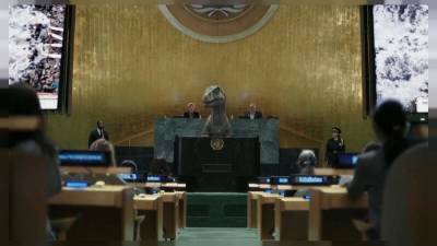 Динозавр в ООН призвал бороться с изменением климата - ru.euronews.com - Россия - США - Украина - Грузия - Франция - Венгрия - Польша - Голландия