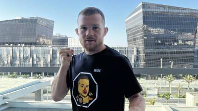 Петр Ян - «Высоким больнее падать»: Ян — о бое с Сэндхагеном, реванше со Стерлингом и победе Емельяненко - russian.rt.com