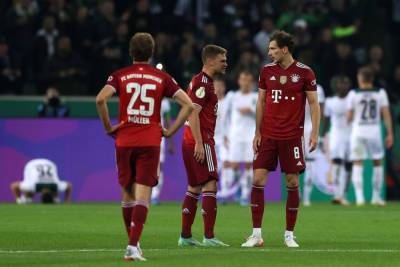 Бавария неожиданно разгромно проиграла менхенгладбахской Боруссии в Кубке Германии - sportarena.com - Германия - Бавария