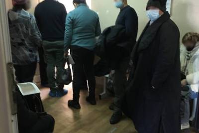 Читинцы массово пошли прививаться из-за введения QR-кодов в Забайкалье - chita.ru - Чита
