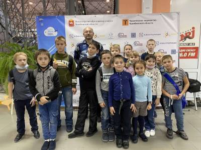 Южноуральские школьники выступили на Всероссийской олимпиаде по авиамоделированию - u24.ru - Челябинск - Южноуральск