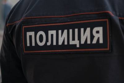 В Москве полицейский два года выдумывал болезни, чтобы прогуливать работу - mk.ru - Москва