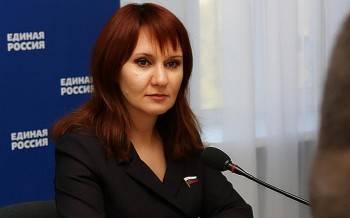 Светлана Бессараб - В Госдуме предлагают ввести 7-часовой рабочий день - vologda-poisk.ru