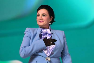 Лина Ашрам - Ирина Винер-Усманова - Дина Аверина - Винер-Усманова увидела в поражении Авериной на ЧМ повторение ситуации на ОИ - lenta.ru - Токио