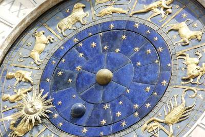 Астрологи рассказали, какие вещи в доме приносят удачу разным знакам зодиака - vm.ru