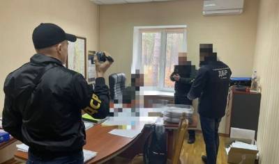 На Киевщине чиновника лесхоза поймали на вымогательстве - hubs.ua - США - Украина - Киев