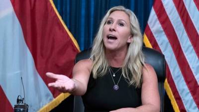 Дональд Трамп - Союзница Трампа в Конгрессе купила акции компании-совладельца соцсети TRUTH Social - golos-ameriki.ru