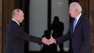 Владимир Путин - Джо Байден - Politico: США задержали испытания гиперзвукового оружия перед встречей Путина и Байдена - russian.rt.com - Москва - Россия - США - Женева