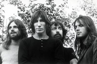 Гитара основателя Pink Floyd продана на торгах почти за 20 тысяч фунтов - vm.ru - Англия