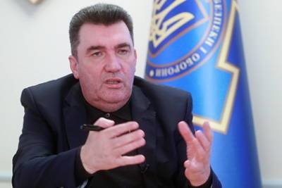 Алексей Данилов - На Украине не смогли рассчитать кислород для больных COVID-19 - lenta.ru - Украина