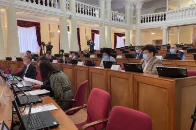 Депутаты Хурала предложили восполнить дефицит педагогов в Бурятии за счет целевого обучения - ulan.mk.ru - респ.Бурятия
