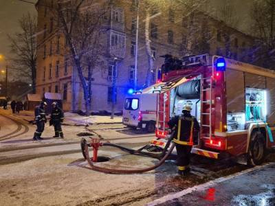 Пять человек спасли из пожара в Зеленограде - vm.ru - Москва - Зеленоград