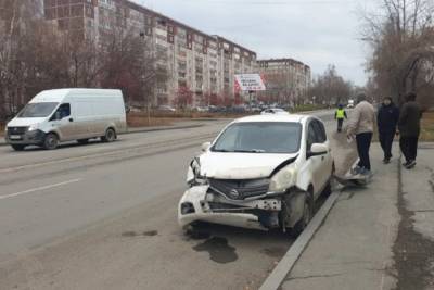 В ДТП Skoda и Nissan пострадал 15-летний подросток в Екатеринбурге - eburg.mk.ru - Екатеринбург