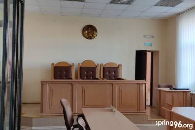 Отца и сына осудили за расклеивание в Ляховичах листовок с оскорблением Лукашенко - naviny.by - Белоруссия - район Ляховичский