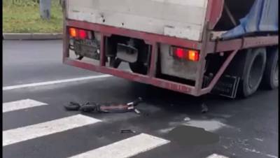На перекрёстке в Рыбацком насмерть сбили самокатчика - dp.ru - Ленинградская обл. - Санкт-Петербург