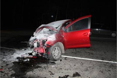 В Кургане пассажирка погибла при лобовом столкновении автомобилей - kikonline.ru - Россия - Курган - Sandero