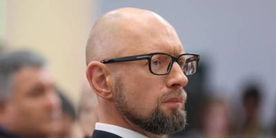 Арсений Яценюк - На Украине назвали диверсией против граждан покупку электроэнергии у РФ и Белоруссии - ruposters.ru - Россия - Украина - Киев - Белоруссия