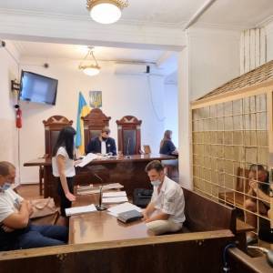 Перед судом предстанет водитель, сбивший пару с ребенком на Хортице - reporter-ua.com - Запорожская обл. - Запорожье