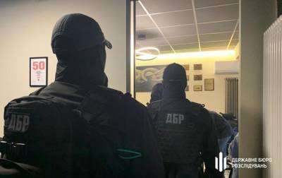 Глава адвокатского объединения вымогал $400 тысяч взятки - korrespondent.net - Украина - Киев