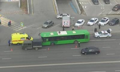 В Тюмени на Московском тракте в автобусе пострадала женщина - news.megatyumen.ru - Тюмень - Тюменская обл.