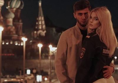 Руслан Бобиев - Анастасия Чистова - Блогеров приговорили к реальному сроку за публикацию фото на фоне храма Василия Блаженного - ya62.ru - Москва - Россия - Тверь - Таджикистан - район Тверской, Москва