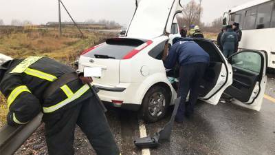 Ford - В ДТП с автобусом и легковушкой в Ивановской области пострадали десять человек - iz.ru - Израиль - Ивановская обл. - Липецк