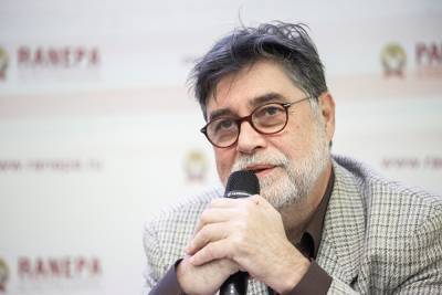 Сергей Зуев - ФСИН увезла ректора «Шанинки» из больницы. Адвоката не уведомили - znak.com - Москва