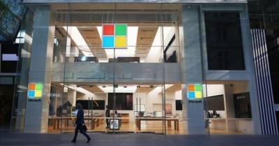 Тим Кук - Microsoft обогнала по стоимости Apple, снова став самой дорогой компанией в мире - delo.ua - Украина - Киев - Microsoft