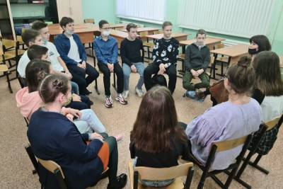 С костромскими школьниками обсудили вопросы профилактики насилия в молодежной среде - kostroma.mk.ru - Кострома