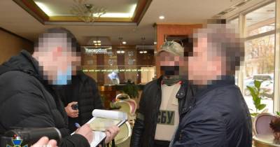 СБУ задержала топ-чиновника при попытке подкупа "слуги народа" за $100 тысяч (фото) - focus.ua - Украина