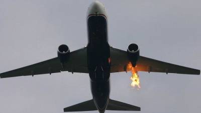 Филипп Мерфи - В США у самолета при взлете загорелся двигатель - trend.az - США - шт.Нью-Джерси