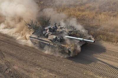 Военные расходы выйдут на второе место в бюджете России - lenta.ru - Россия