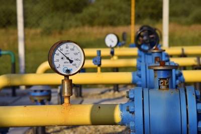На Украине перекрытие транзита газа связали с водной блокадой Крыма - lenta.ru - Россия - Украина - Киев - Крым - Венгрия