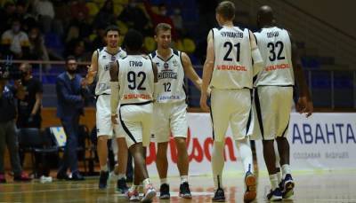 Суперлига. Харьковские Соколы уверенно обыграли Запорожье - sportarena.com - Киев - Харьков - Запорожье