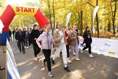 В Пензе около 300 человек приняли участие в мероприятии, посвященном ходьбе - mk.ru - Пензенская обл. - Пенза