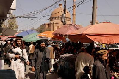Забиулла Муджахид - Названо число погибших при взрыве у мечети в Кабуле - lenta.ru - Россия - Афганистан - Кабул