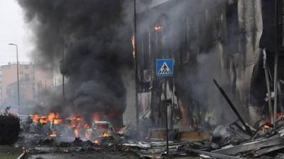 Милан - В Милане самолет врезался в дом: восемь погибших - enovosty.com - Италия