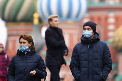 Владимир Путин - По всей России начались введенные из-за COVID-19 нерабочие дни - lenta.ru - Россия - респ. Чувашия - Нижегородская обл. - Саратовская обл. - Воронежская обл. - респ. Алания - Курская обл. - Пермский край - Самарская обл. - Новгородская обл.