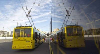 В Киеве на месяц два троллейбуса изменят маршруты - lenta.ua - Украина - Киев - Сталинград