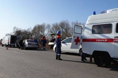 В Хабаровском крае пострадавшим в ДТП понадобилась помощь спасателей - hab.aif.ru - Россия - Хабаровский край - Хабаровск