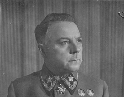 «Сбежал на дрезине»: какой подвиг совершил маршал Ворошилов под Ленинградом - Русская семерка - russian7.ru - Москва - Санкт-Петербург
