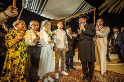 Лазар Берл - Берл Лазар собрал в ОАЭ 600 молодых евреев и провел самую крупную еврейскую свадьбу - isroe.co.il - Россия - Украина - Белоруссия - Эмираты
