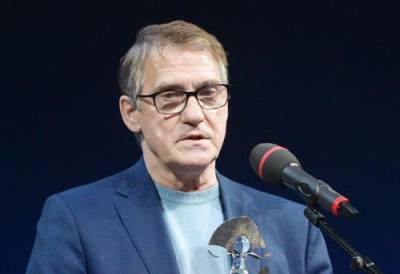 Валерий Гаркалин - В ГИТИСе сообщили, что Валерий Гаркалин по-прежнему находится в реанимации - argumenti.ru - Россия