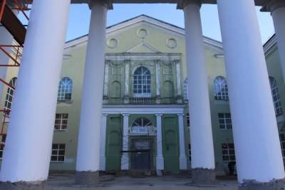 Масштабные работы идут в псковском Городском культурном центре - mk-pskov.ru - Псков