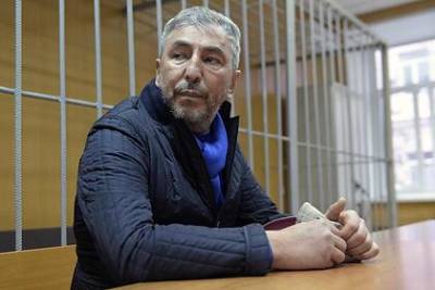 Дом стрелявшего под кокаином у Кремля Джабраилова продадут в Москве - lenta.ru - Москва - респ. Чечня - р-н. Московский