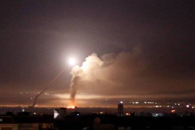 Израиль совершил ракетную атаку на Сирию - lenta.ru - Москва - Сирия - Дамаск - Израиль - Сана - Палестина